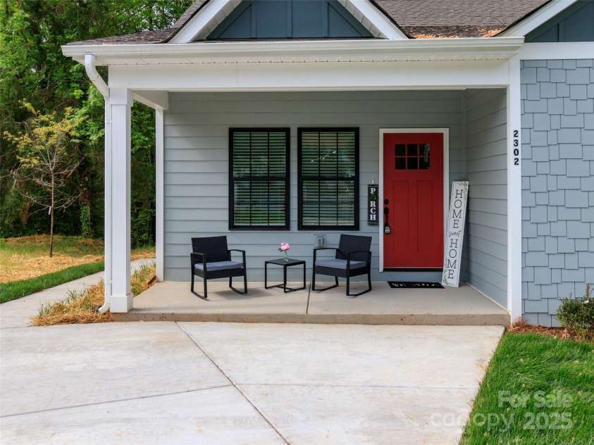 2302 Jordi Way, Charlotte, NC 28213.  MLS# CAR4244995, YatesRealty ID 9535. 