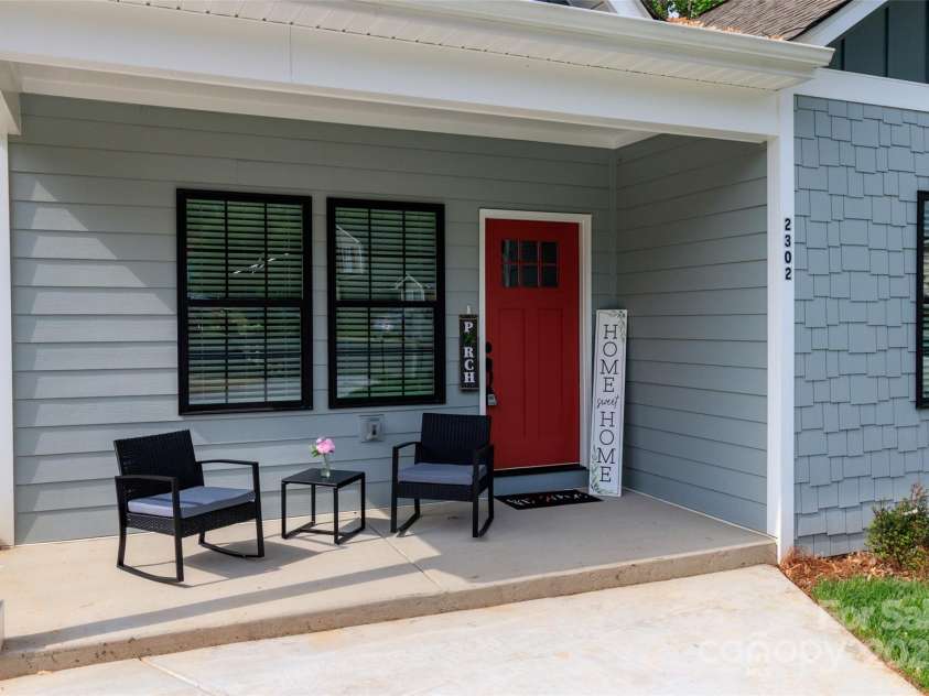2302 Jordi Way, Charlotte, NC 28213.  MLS# CAR4244995, YatesRealty ID 9535. 
