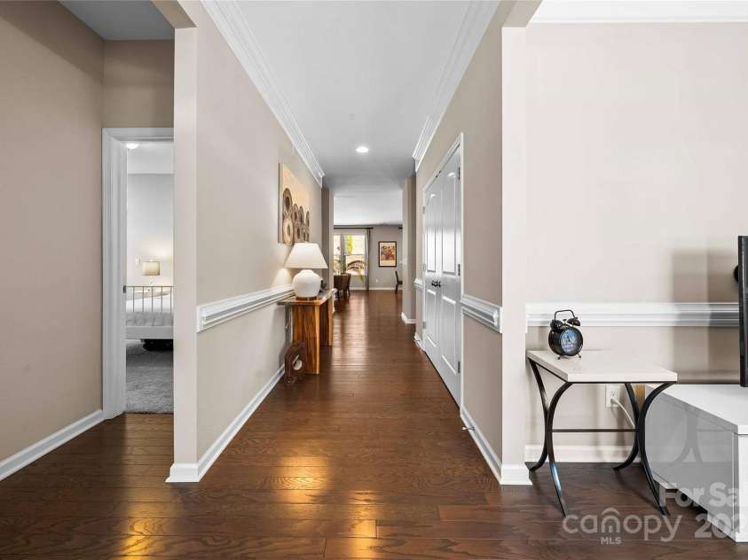 2914 Hiddenbrook Way, Indian Land, SC 29707.  MLS# CAR4227990, YatesRealty ID 9536. Immaculate condition