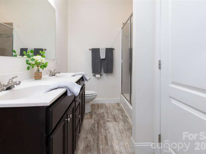 653 Mag Sluder Road, Alexander, NC 28701.  MLS# CAR4299475, YatesRealty ID 9536. Primary bathroon