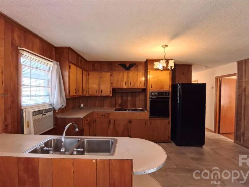 2410 Harris Henrietta Road, Mooresboro, NC 28114.  MLS# CAR4344348, YatesRealty ID 9537. 