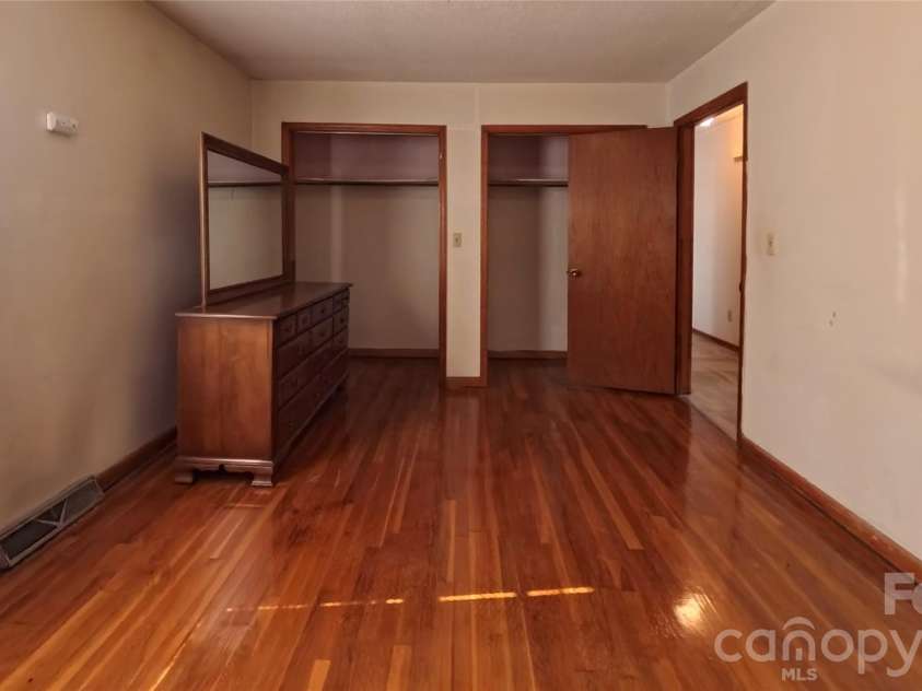 2410 Harris Henrietta Road, Mooresboro, NC 28114.  MLS# CAR4344348, YatesRealty ID 9537. 