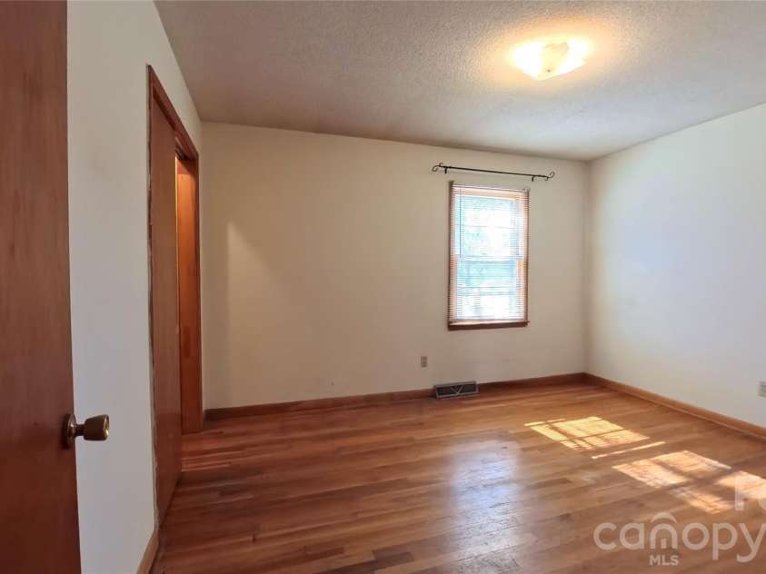2410 Harris Henrietta Road, Mooresboro, NC 28114.  MLS# CAR4344348, YatesRealty ID 9537. 