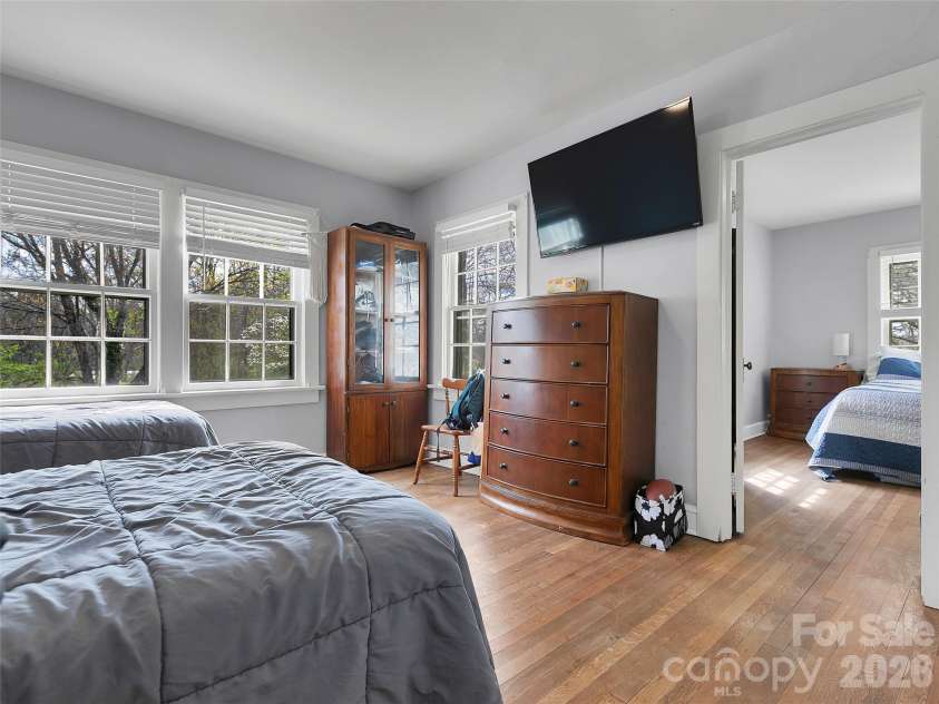 514 Cherryfield Loop, Brevard, NC 28712.  MLS# CAR4364548, YatesRealty ID 9540. 