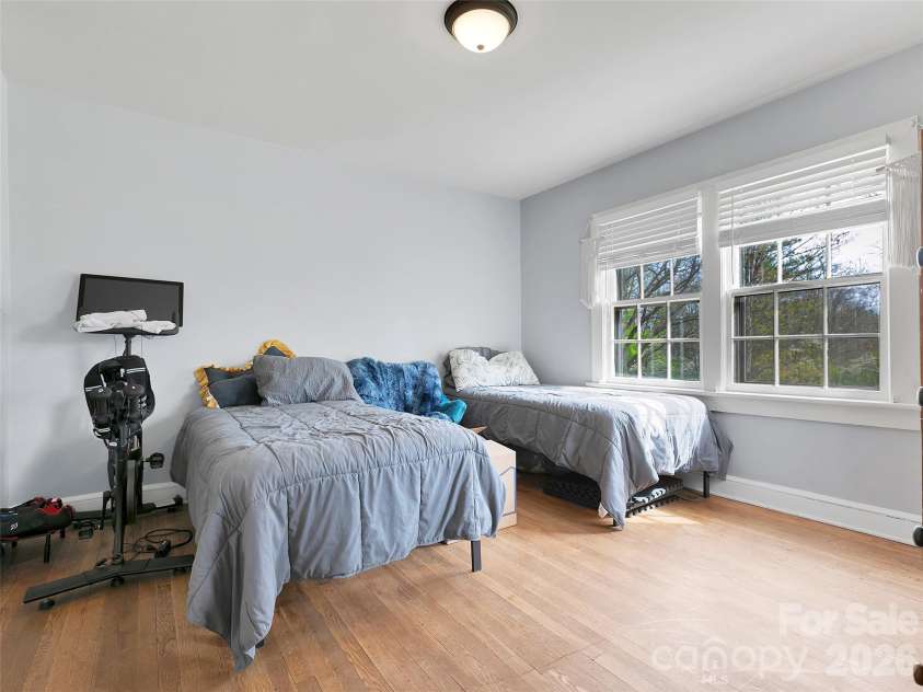 514 Cherryfield Loop, Brevard, NC 28712.  MLS# CAR4364548, YatesRealty ID 9540. 