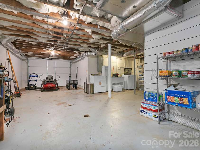 514 Cherryfield Loop, Brevard, NC 28712.  MLS# CAR4364548, YatesRealty ID 9540. 
