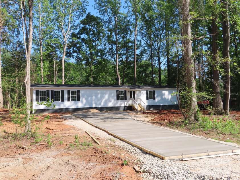 635 Acre Court, York, SC 29745.  MLS# CAR4228300, YatesRealty ID 9541. 