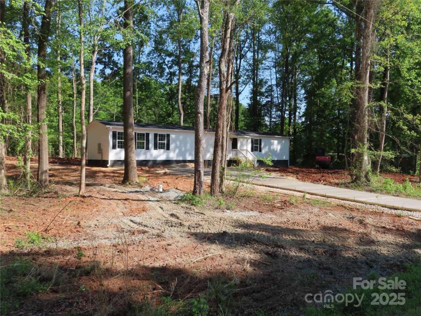 635 Acre Court, York, SC 29745.  MLS# CAR4228300, YatesRealty ID 9541. 