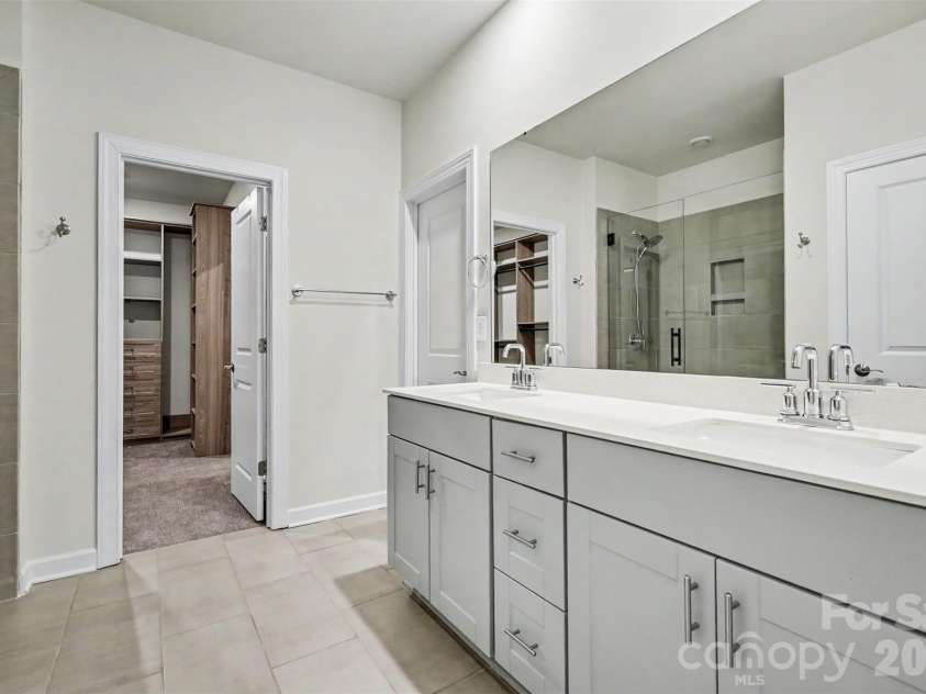 9113 Myrna Drive, Gastonia, NC 28056.  MLS# CAR4356869, YatesRealty ID 9541. 