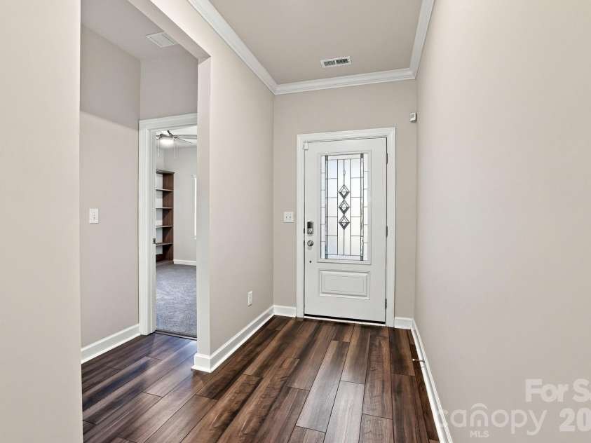 9113 Myrna Drive, Gastonia, NC 28056.  MLS# CAR4414690, YatesRealty ID 9541. 