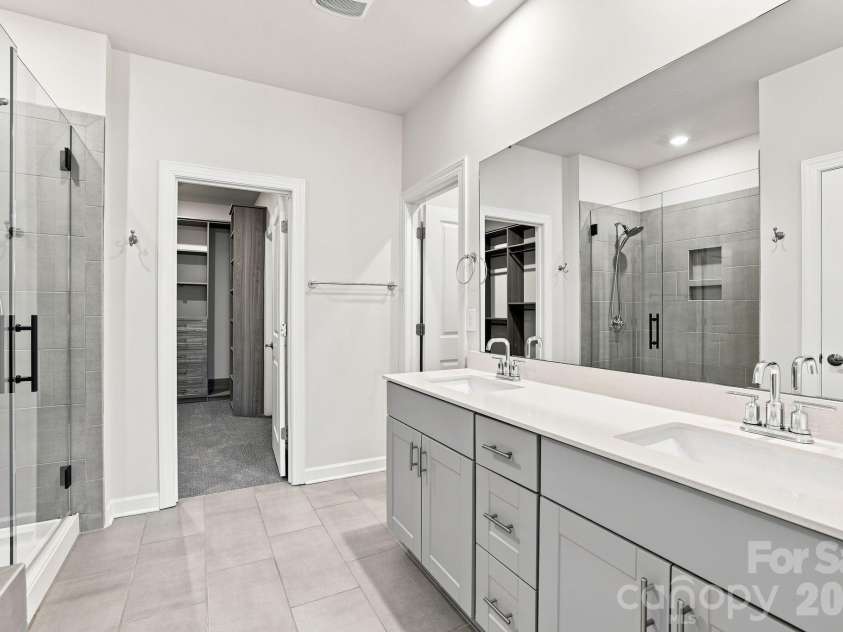 9113 Myrna Drive, Gastonia, NC 28056.  MLS# CAR4414690, YatesRealty ID 9541. 