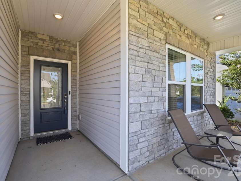 9113 Myrna Drive, Gastonia, NC 28056.  MLS# CAR4414690, YatesRealty ID 9541. 