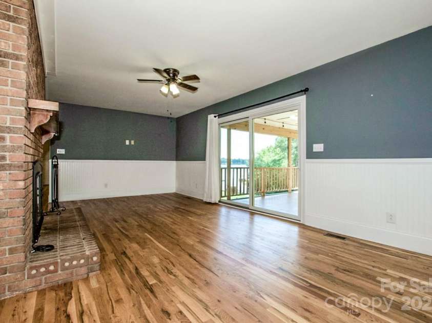 209 Woodstream Circle, Mooresville, NC 28117.  MLS# CAR4251232, YatesRealty ID 9542. 