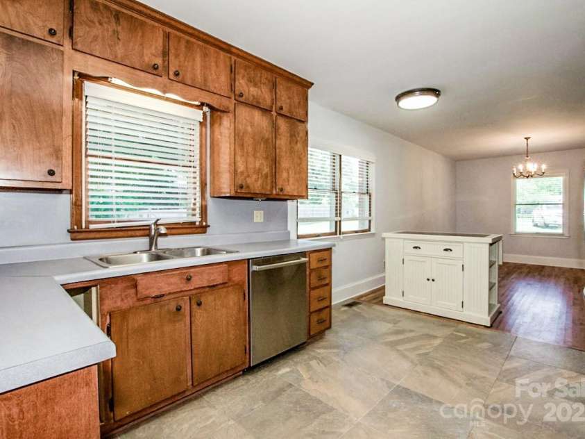 209 Woodstream Circle, Mooresville, NC 28117.  MLS# CAR4251232, YatesRealty ID 9542. 