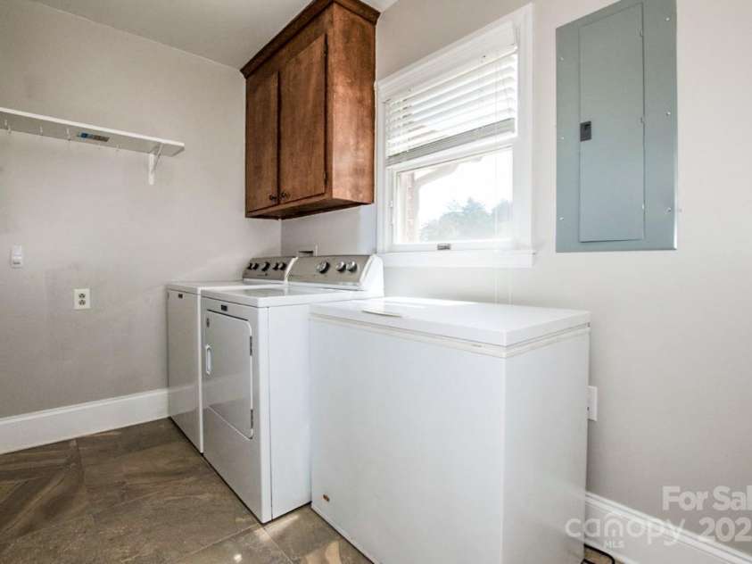 209 Woodstream Circle, Mooresville, NC 28117.  MLS# CAR4251232, YatesRealty ID 9542. 