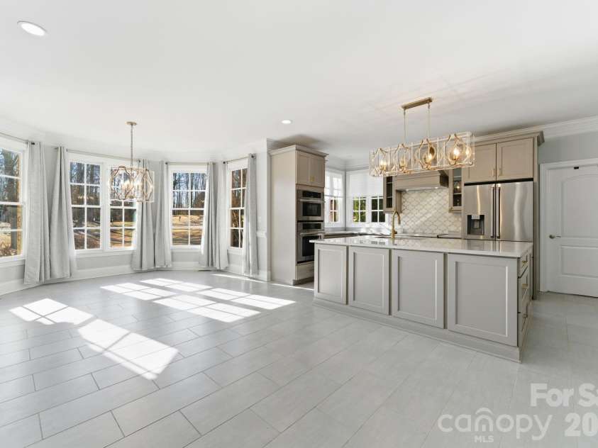 450 Beaver Creek Road, Lexington, NC 27295.  MLS# CAR4338563, YatesRealty ID 9542. 
