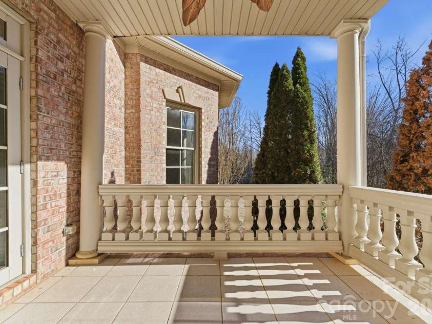 450 Beaver Creek Road, Lexington, NC 27295.  MLS# CAR4338563, YatesRealty ID 9542. 