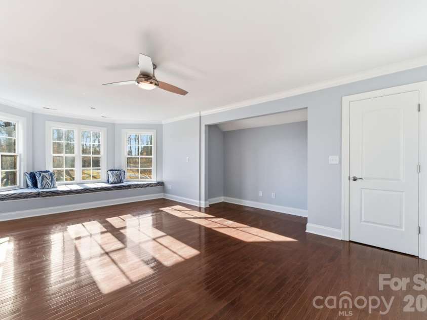 450 Beaver Creek Road, Lexington, NC 27295.  MLS# CAR4338563, YatesRealty ID 9542. 