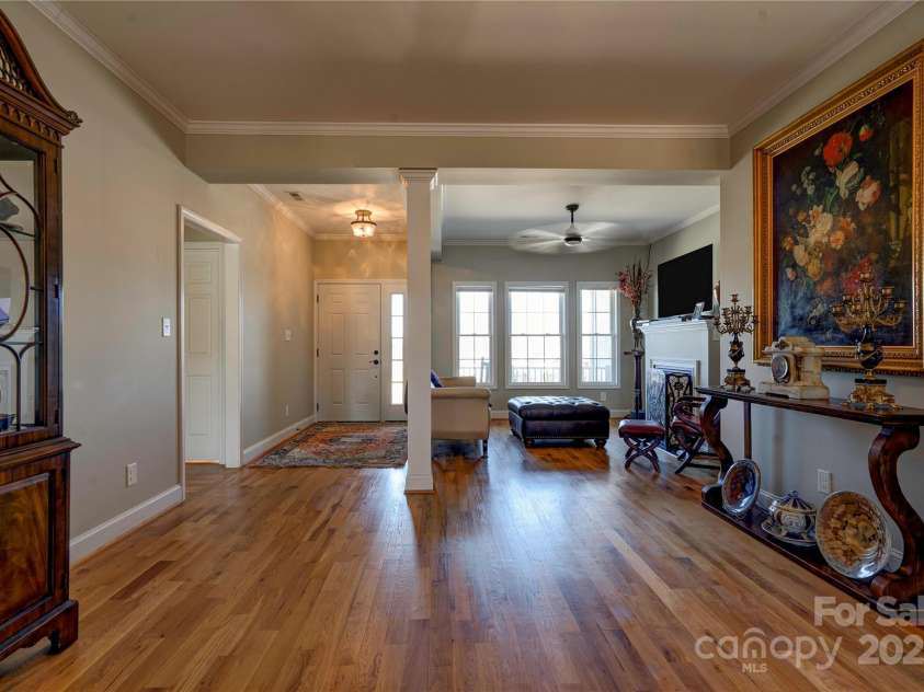 1529 Alex Drive, Shelby, NC 28152.  MLS# CAR4226488, YatesRealty ID 9543. 