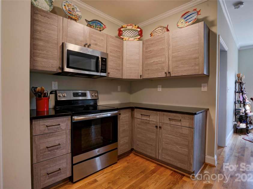 1529 Alex Drive, Shelby, NC 28152.  MLS# CAR4226488, YatesRealty ID 9543. 