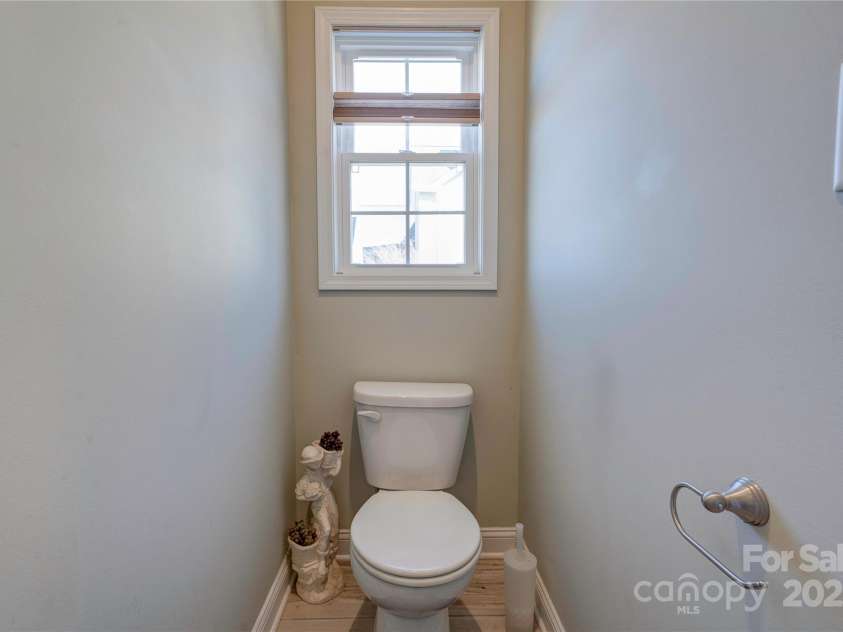 1529 Alex Drive, Shelby, NC 28152.  MLS# CAR4226488, YatesRealty ID 9543. 