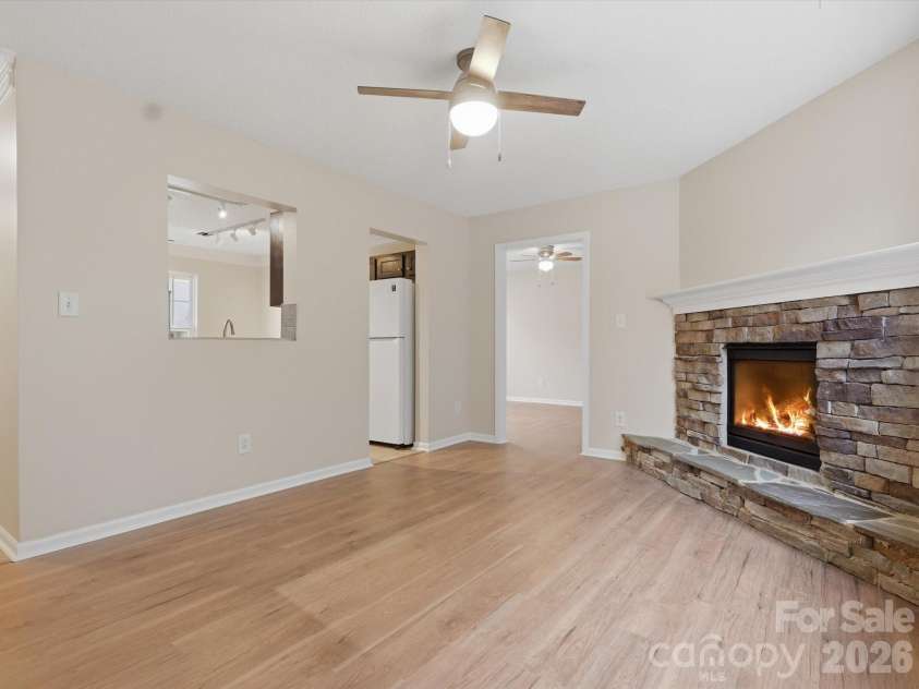 336 Amir Circle, Matthews, NC 28105.  MLS# CAR4354260, YatesRealty ID 9543. 