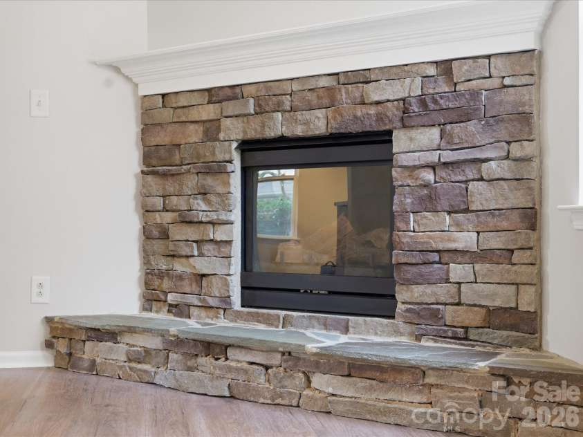 336 Amir Circle, Matthews, NC 28105.  MLS# CAR4354260, YatesRealty ID 9543. 