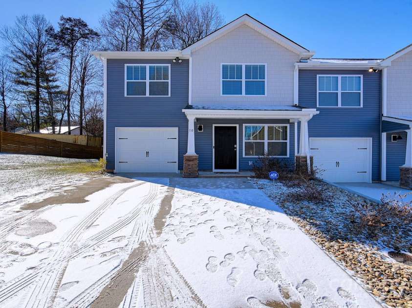 31 Cain Hollow Way, Asheville, NC 28806.  MLS# CAR4182824, YatesRealty ID 9544. Photos are representative