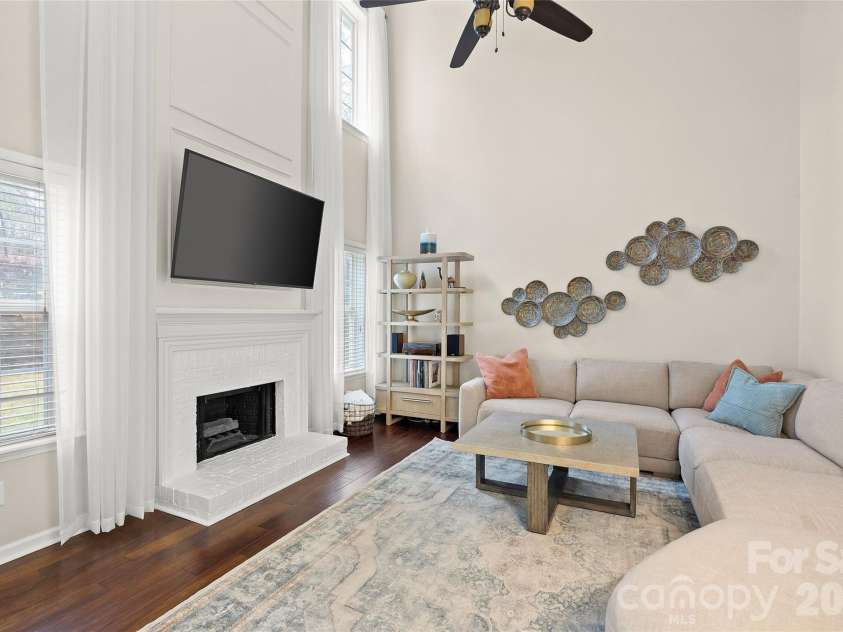 14339 Crown Harbor Drive, Charlotte, NC 28278.  MLS# CAR4351125, YatesRealty ID 9547. 