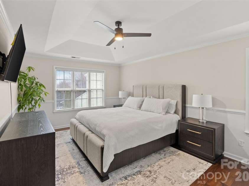 14339 Crown Harbor Drive, Charlotte, NC 28278.  MLS# CAR4351125, YatesRealty ID 9547. 