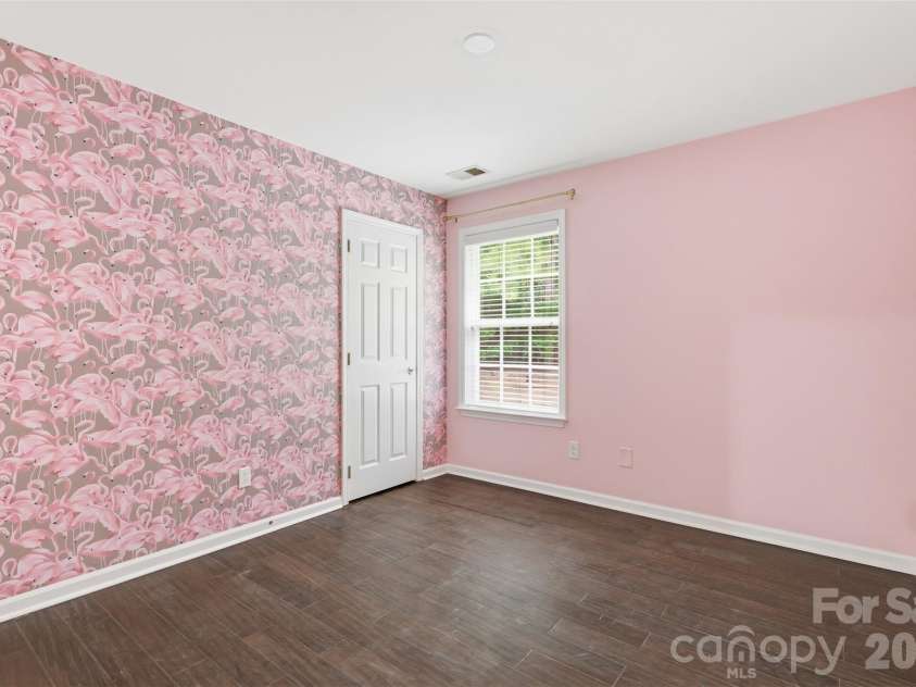 14339 Crown Harbor Drive, Charlotte, NC 28278.  MLS# CAR4415529, YatesRealty ID 9547. Bedroom