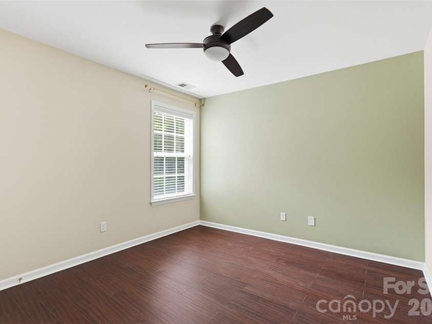 14339 Crown Harbor Drive, Charlotte, NC 28278.  MLS# CAR4415529, YatesRealty ID 9547. Bedroom