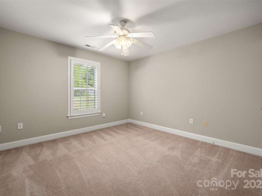 2412 Laura Drive, Charlotte, NC 28212.  MLS# CAR4249172, YatesRealty ID 9547. 3rd bedroom