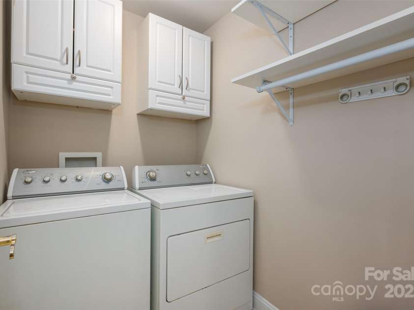 2412 Laura Drive, Charlotte, NC 28212.  MLS# CAR4249172, YatesRealty ID 9547. Laundry room