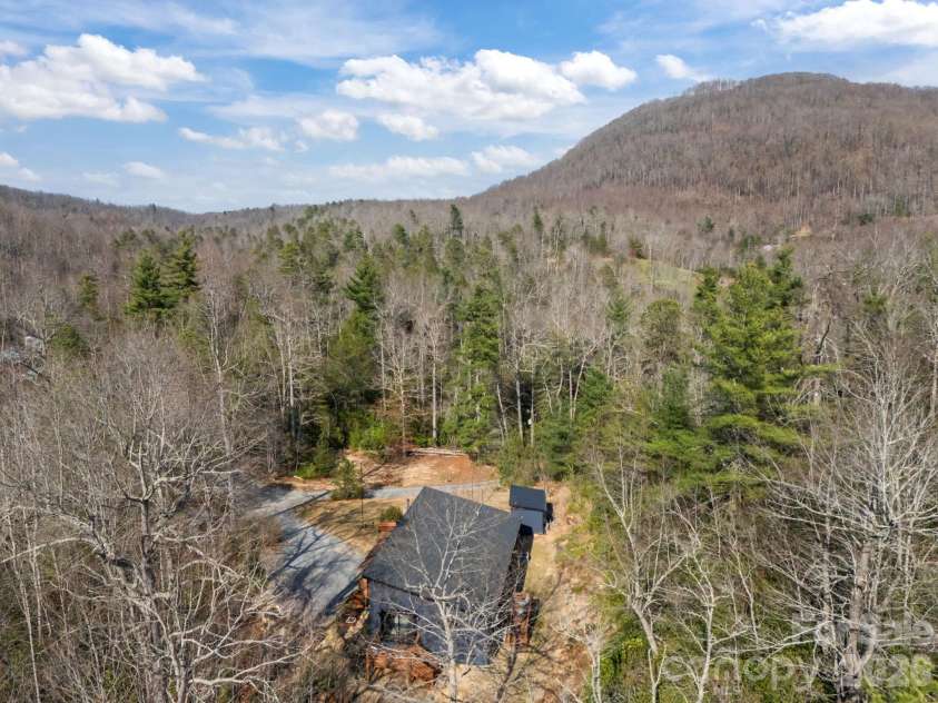 12 Bird Creek Estates Road, Black Mountain, NC 28711.  MLS# CAR4363649, YatesRealty ID 9548. 