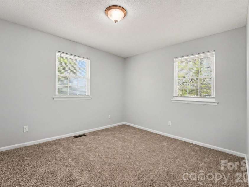 2716 Norfolk Road, Lancaster, SC 29720.  MLS# CAR4365825, YatesRealty ID 9550. 