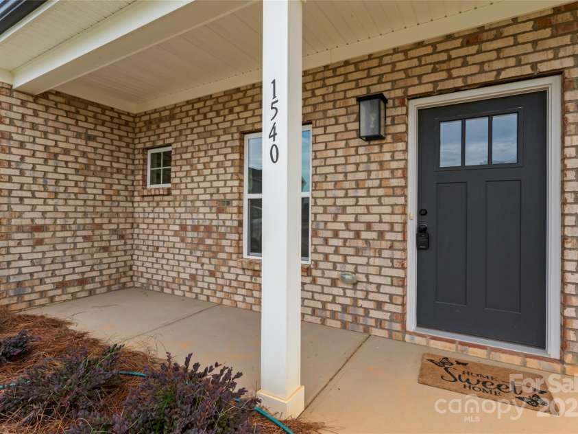 1540 Solitude Court, Kannapolis, NC 28081.  MLS# CAR4228924, YatesRealty ID 9551. 