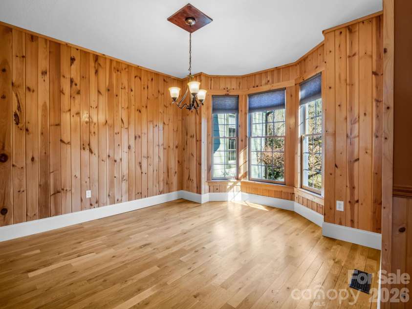 60 Bridge Lane, Tryon, NC 28782.  MLS# CAR4337841, YatesRealty ID 9554. 