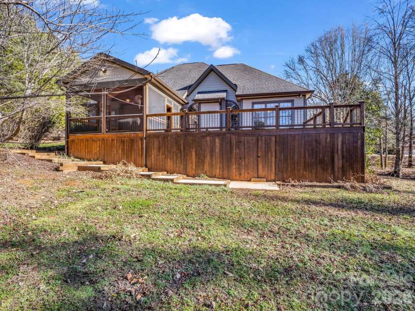 60 Bridge Lane, Tryon, NC 28782.  MLS# CAR4337841, YatesRealty ID 9554. 