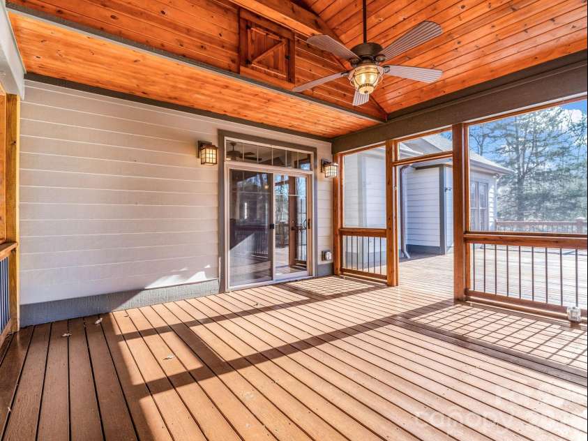 60 Bridge Lane, Tryon, NC 28782.  MLS# CAR4337841, YatesRealty ID 9554. 