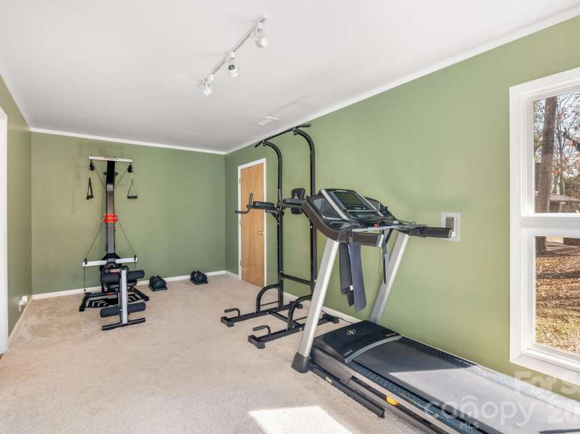 600 Boyce Road, Charlotte, NC 28211.  MLS# CAR4348806, YatesRealty ID 9558. ADU Room 1