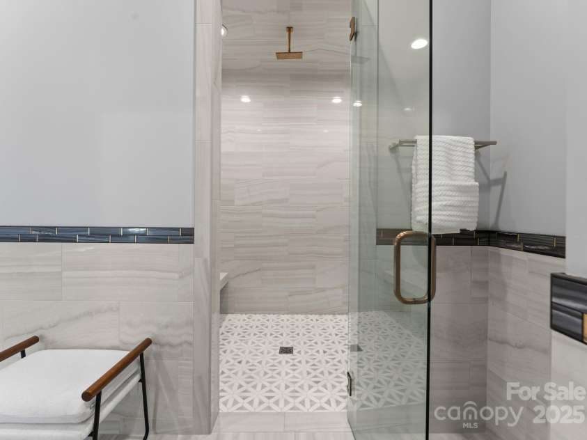 19329 Watermark Drive, Cornelius, NC 28031.  MLS# CAR4289998, YatesRealty ID 956. 