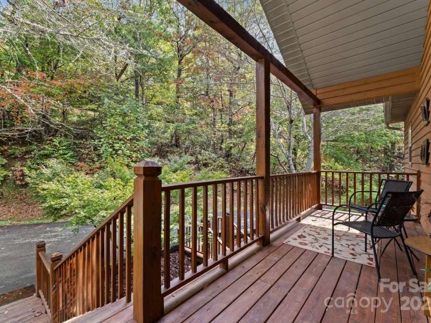 24 Pine Bluff Road, Whittier, NC 28789.  MLS# CAR4326429, YatesRealty ID 956. 