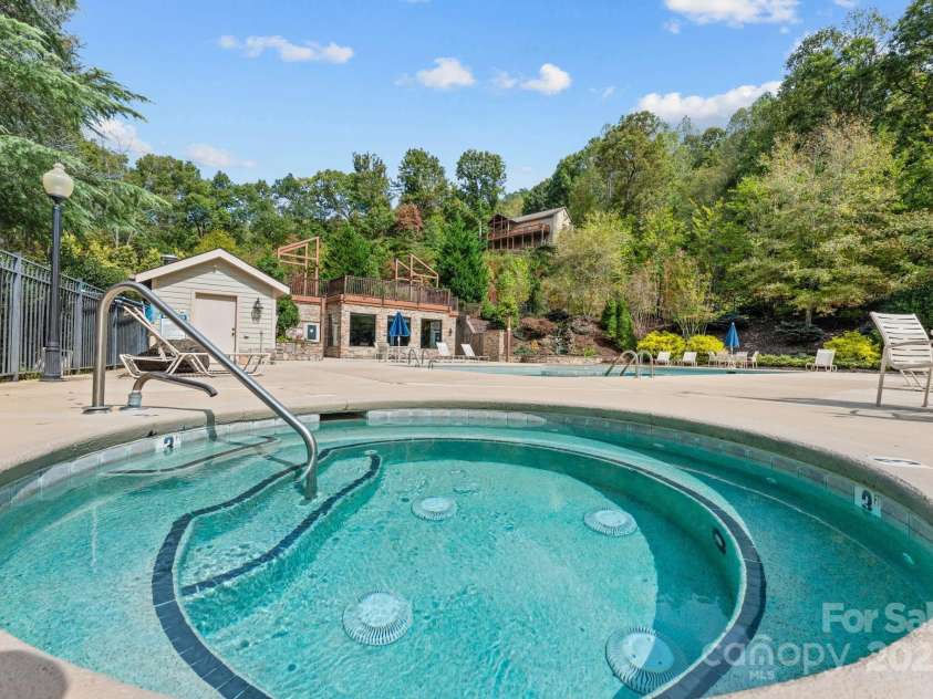 24 Pine Bluff Road, Whittier, NC 28789.  MLS# CAR4326429, YatesRealty ID 956. 