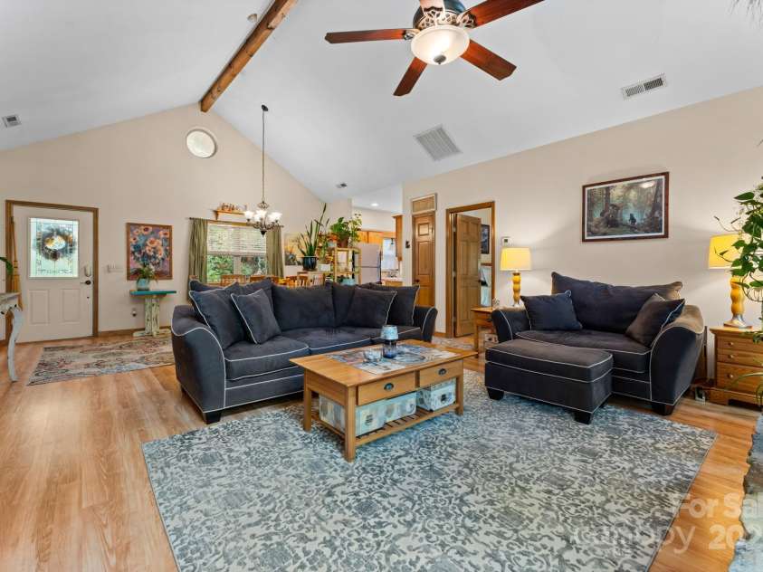 24 Pine Bluff Road, Whittier, NC 28789.  MLS# CAR4326429, YatesRealty ID 956. 