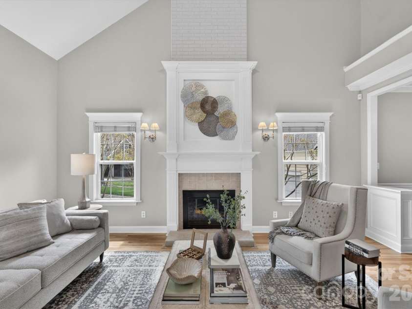 8900 Valewood Court, Charlotte, NC 28210.  MLS# CAR4361585, YatesRealty ID 9560. 