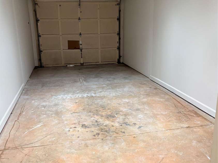 498 Glory Court, Fort Mill, SC 29715.  MLS# CAR4340447, YatesRealty ID 9561. Converted back to functional garage