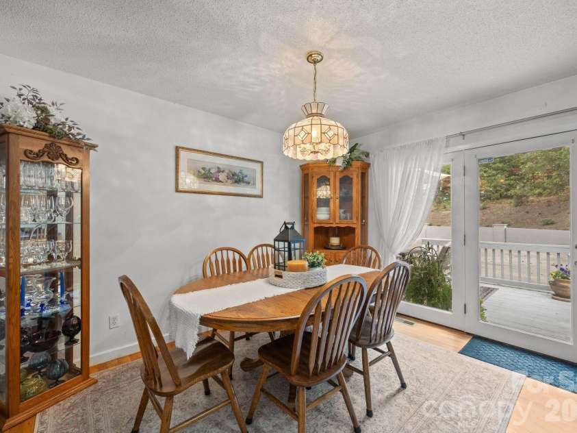 124 Lytle Cove Road, Swannanoa, NC 28778.  MLS# CAR4401736, YatesRealty ID 9562. 