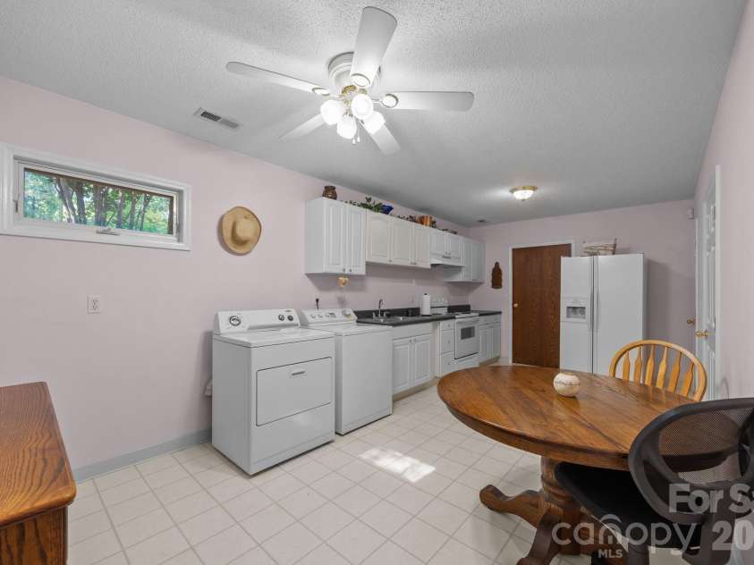 124 Lytle Cove Road, Swannanoa, NC 28778.  MLS# CAR4401736, YatesRealty ID 9562. 