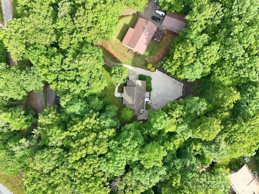 124 Lytle Cove Road, Swannanoa, NC 28778.  MLS# CAR4401736, YatesRealty ID 9562. 